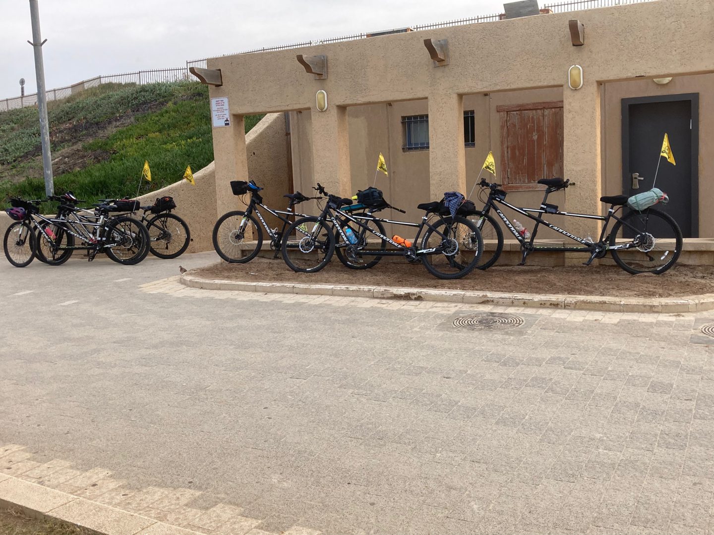 34872825-e93f-49c8-96c7-93fdc8014017